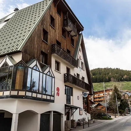 Otel Des Neiges 2*